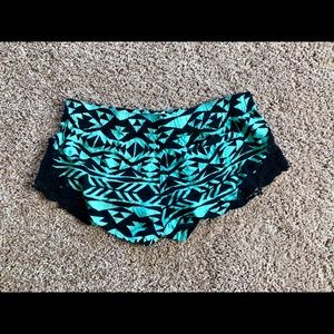 Women’s short